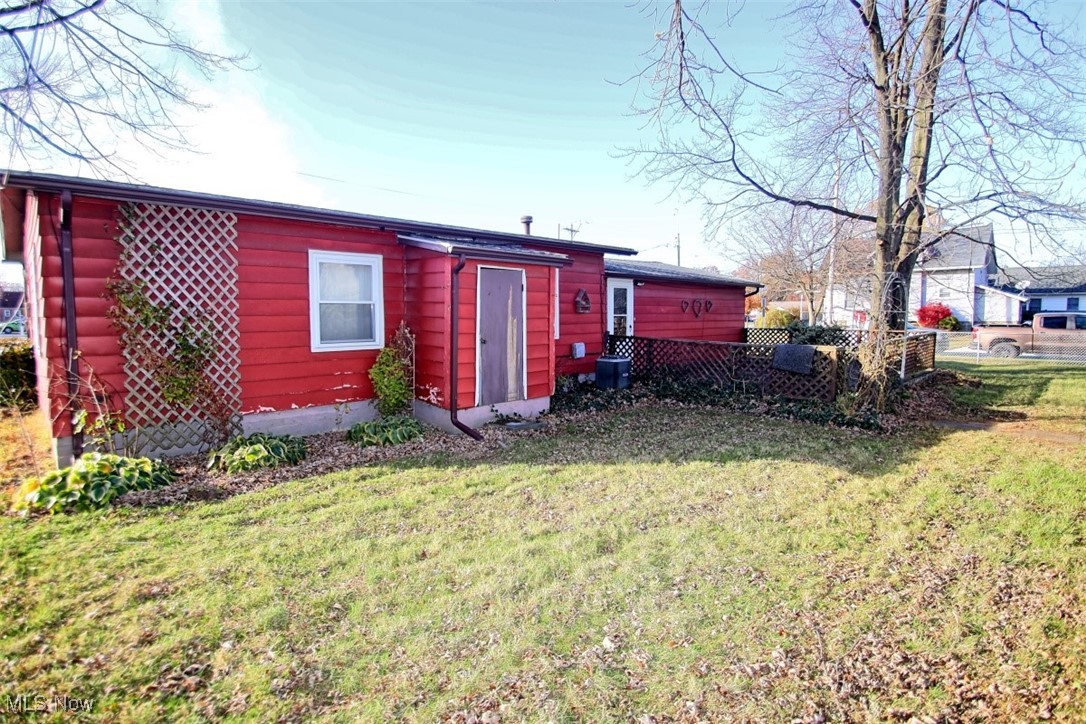 297 Abbe Road North Elyria, OH 44035 - Photo 21 of 23