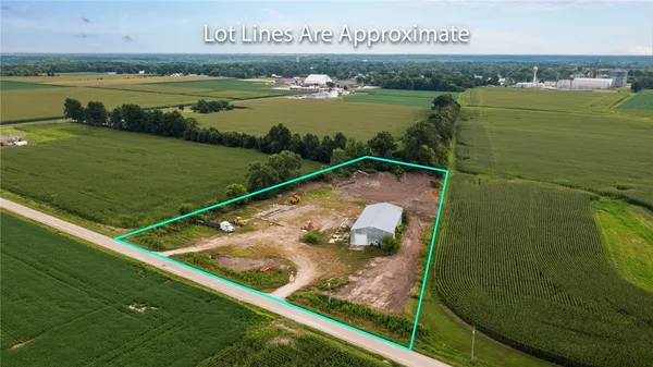 $130,000 | 1478-300 North Cowden Street, Cowden, IL 62422