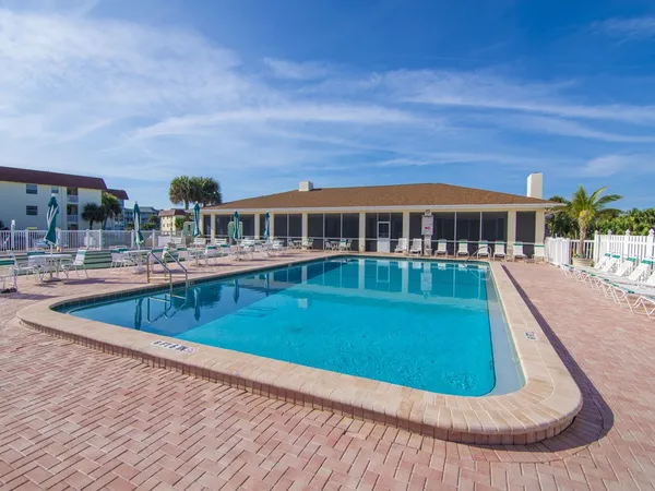 $1,750 | 5400 Jimmy Buffett Mem Highway, Unit E1, Indian River Shores, FL 32963