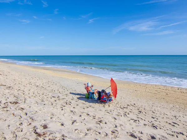 $1,750 | 5400 Jimmy Buffett Mem Highway, Unit E1, Indian River Shores, FL 32963