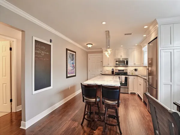 $1,750 | 5400 Jimmy Buffett Mem Highway, Unit E1, Indian River Shores, FL 32963