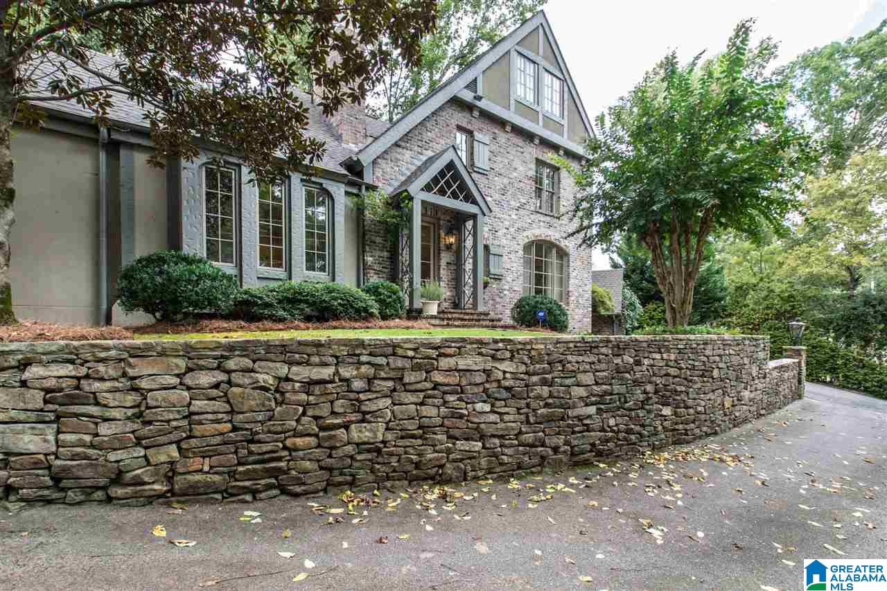 14 Memory Lane Birmingham, AL 35213 - Photo 3 of 44