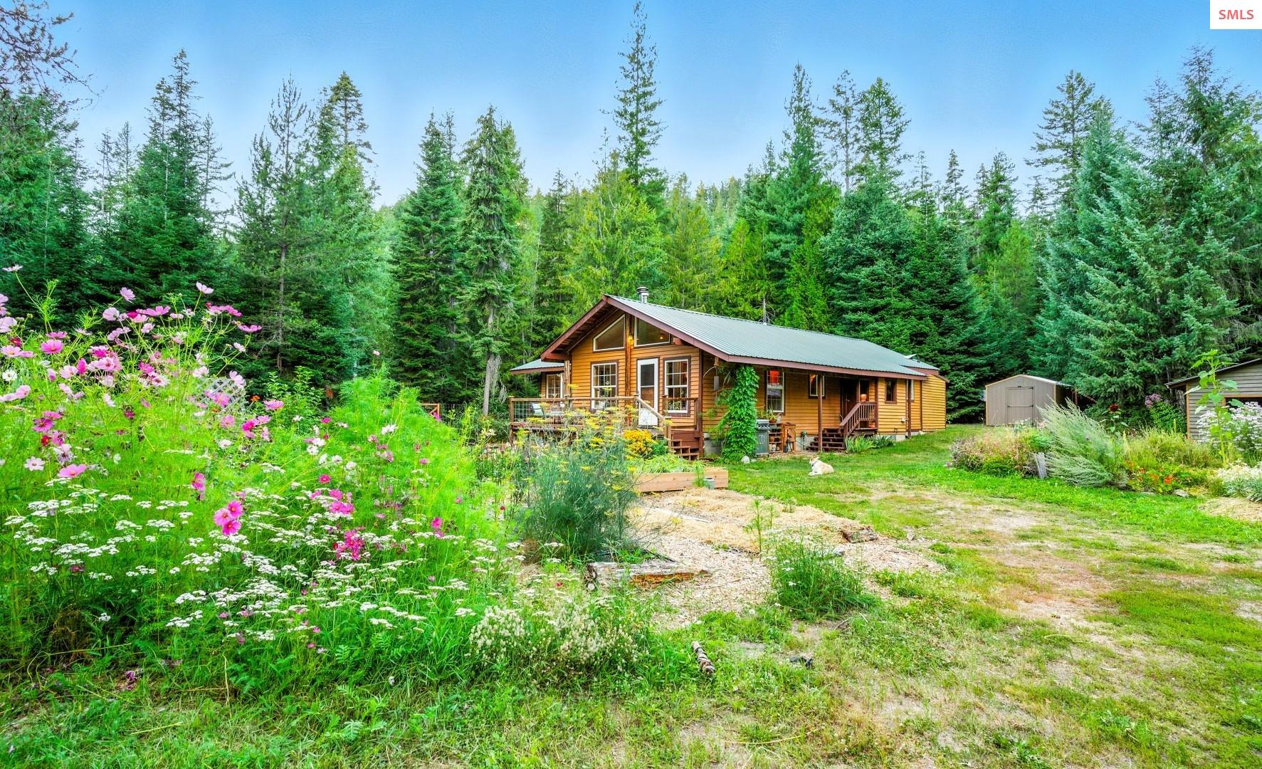 633 Old Mill Road Sandpoint, ID 83864 - Photo 35 of 55 A tapestry of colors