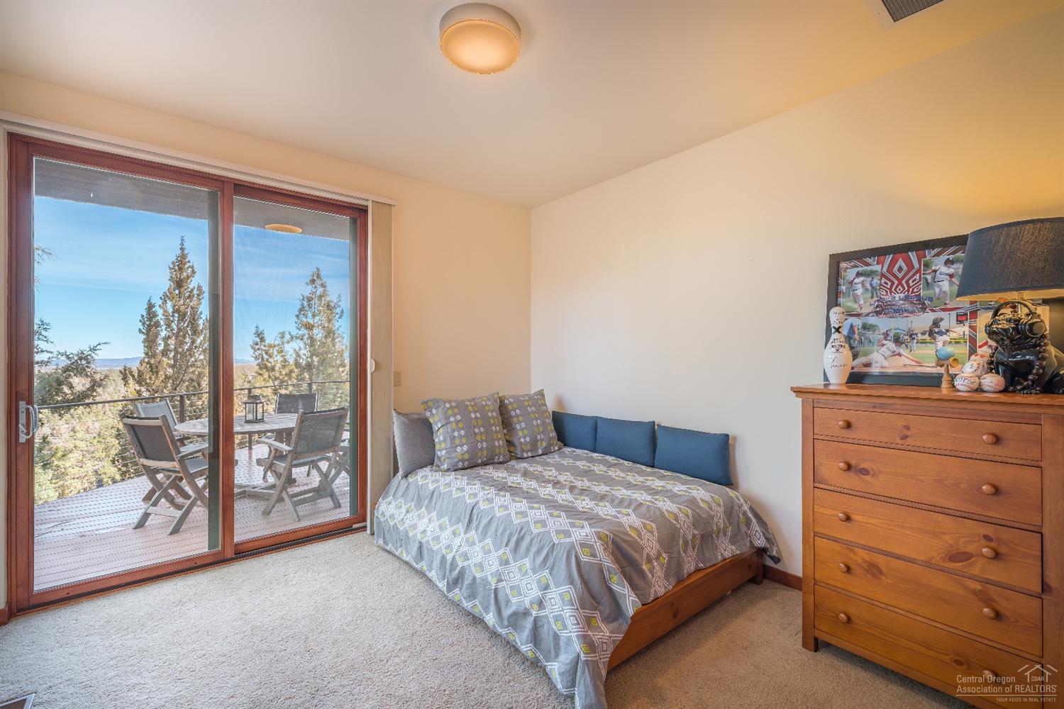 1638 Northwest Wild Rye Circle Bend, OR 97703 - Photo 13 of 25 Additional Photo