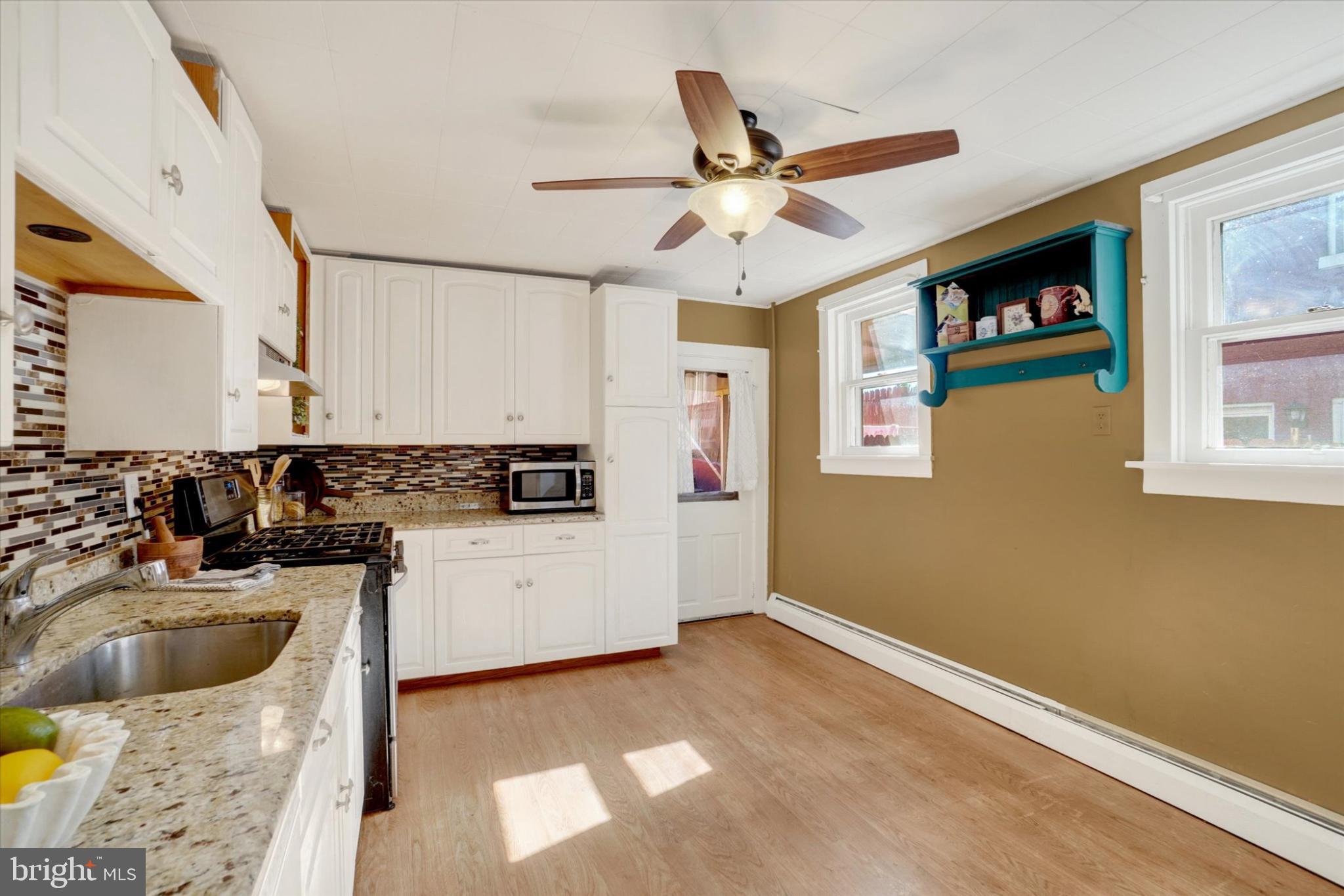 224 Perry Street Columbia, PA 17512 - Photo 11 of 34 Bright and modern kitchen.