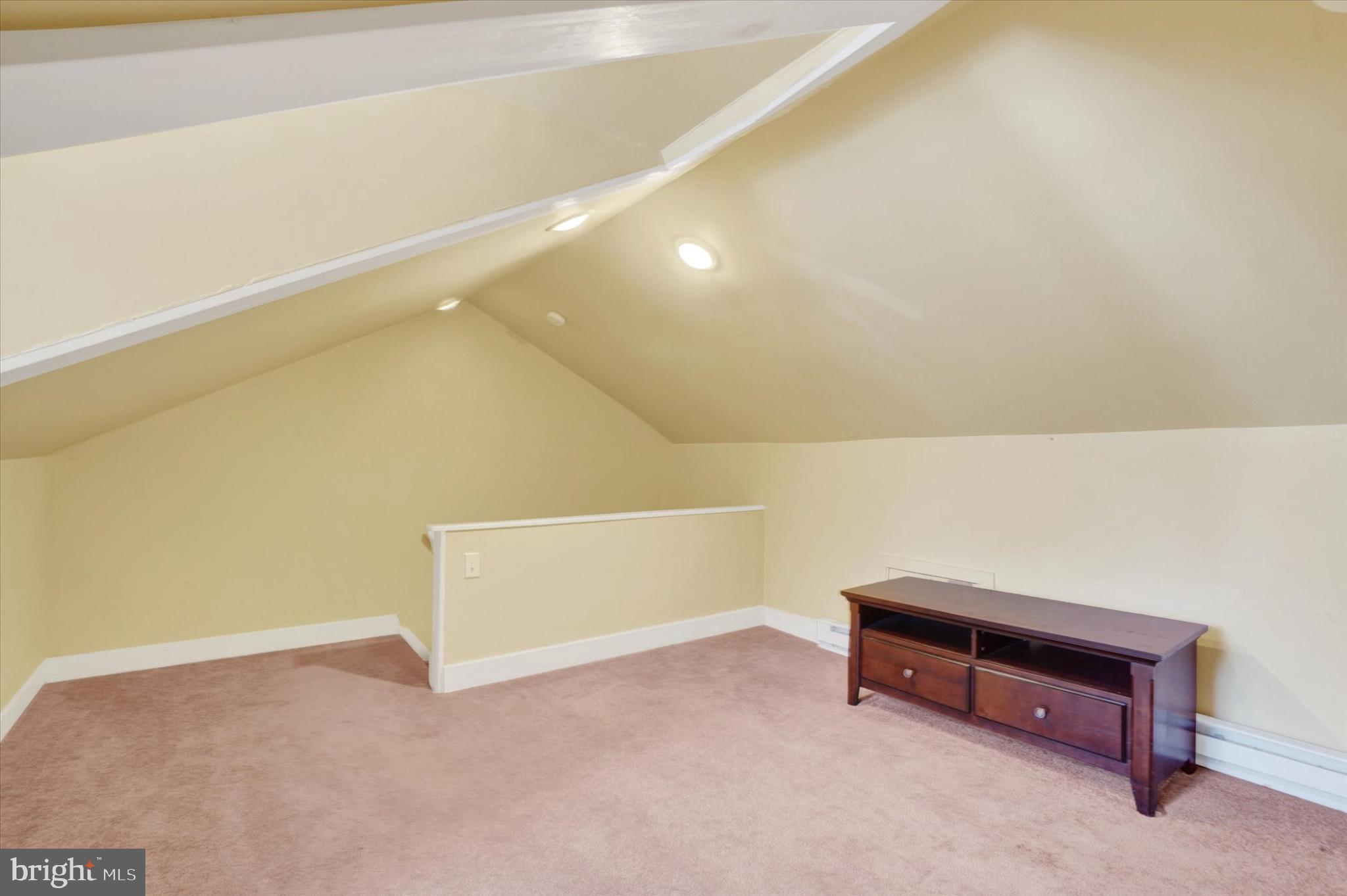 224 Perry Street Columbia, PA 17512 - Photo 21 of 34 Spacious upper-level bedroom or flex space.