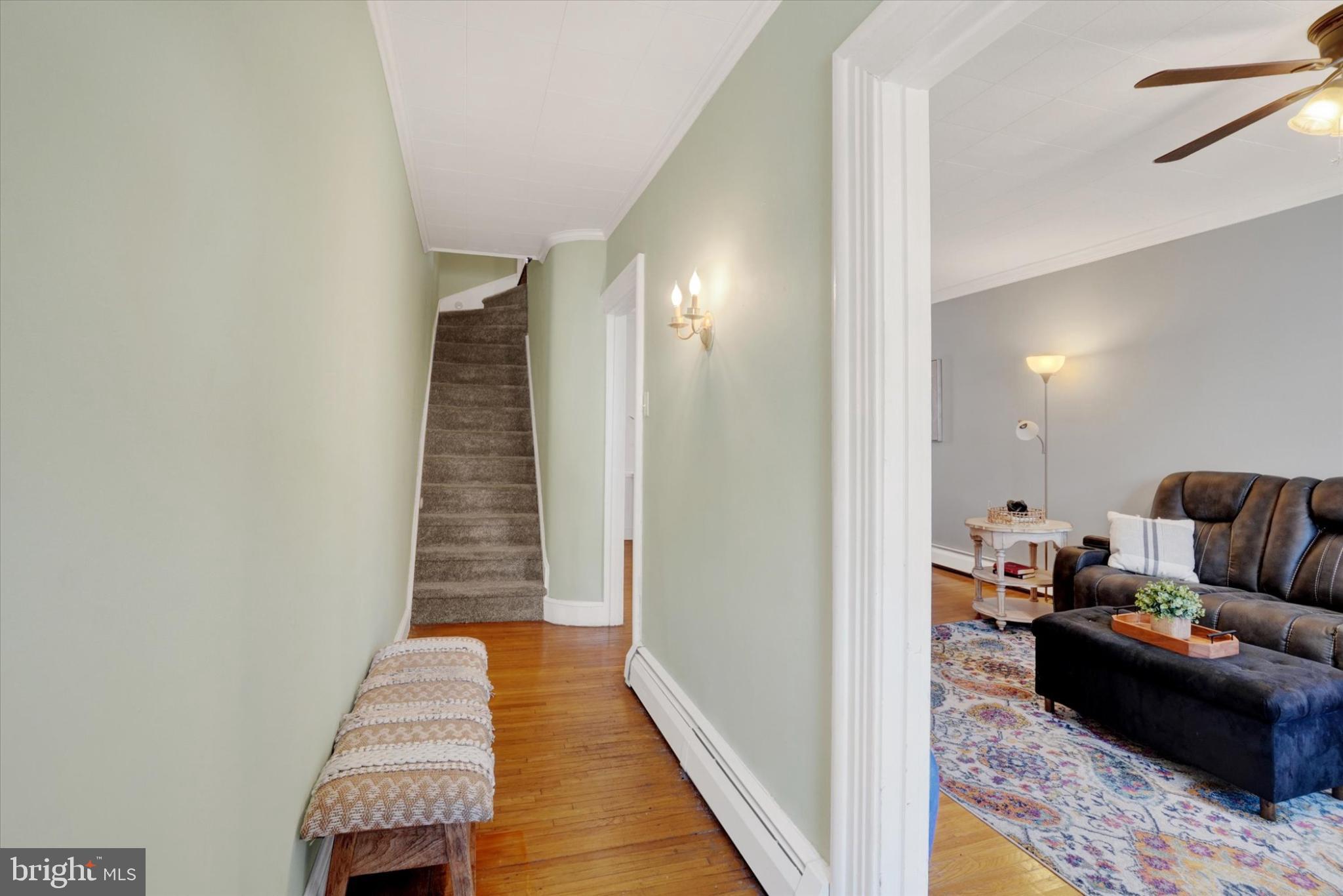 224 Perry Street Columbia, PA 17512 - Photo 5 of 34 Naturally lit entry hallway