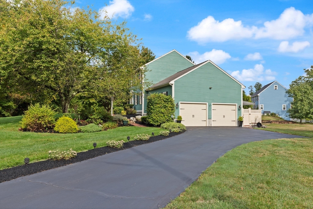 264 Bay Road Easton, MA 02356 - Photo 5 of 27 Gallery Image 5