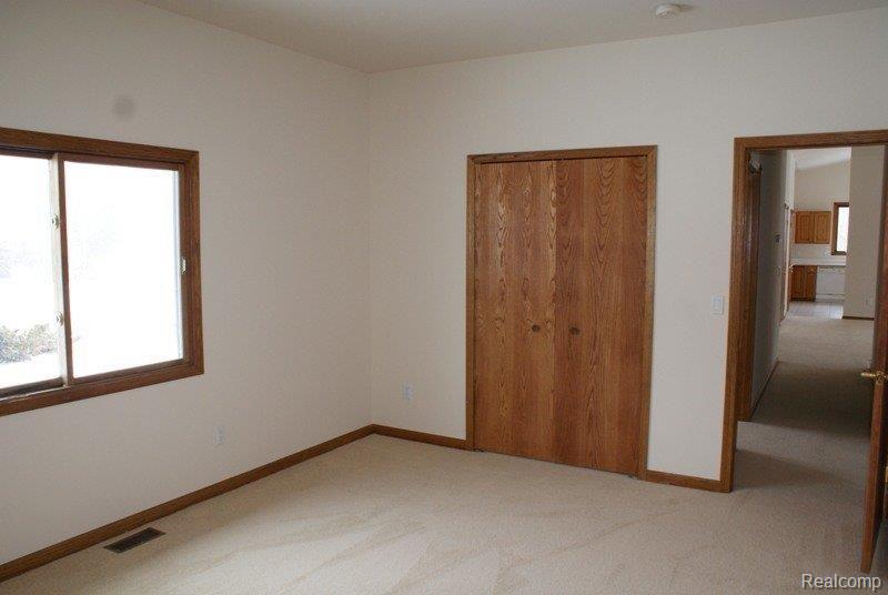 3363 North Mill Road Dryden, MI 48428 - Photo 14 of 21 DSC07808.JPG