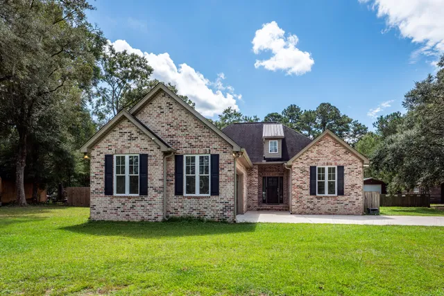 $3,000 | 5751 Old Jacksonboro Road, Ravenel, SC 29470