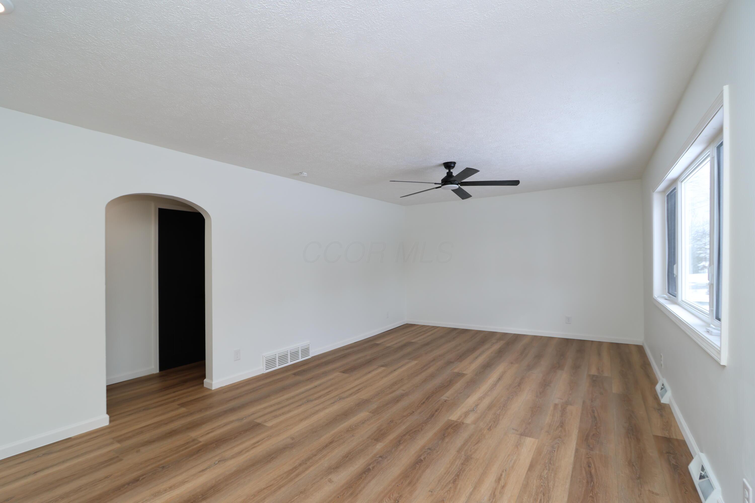 3493 Ganges-Five Points Road Mansfield, OH 44903 - Photo 2 of 38 2A5A6873