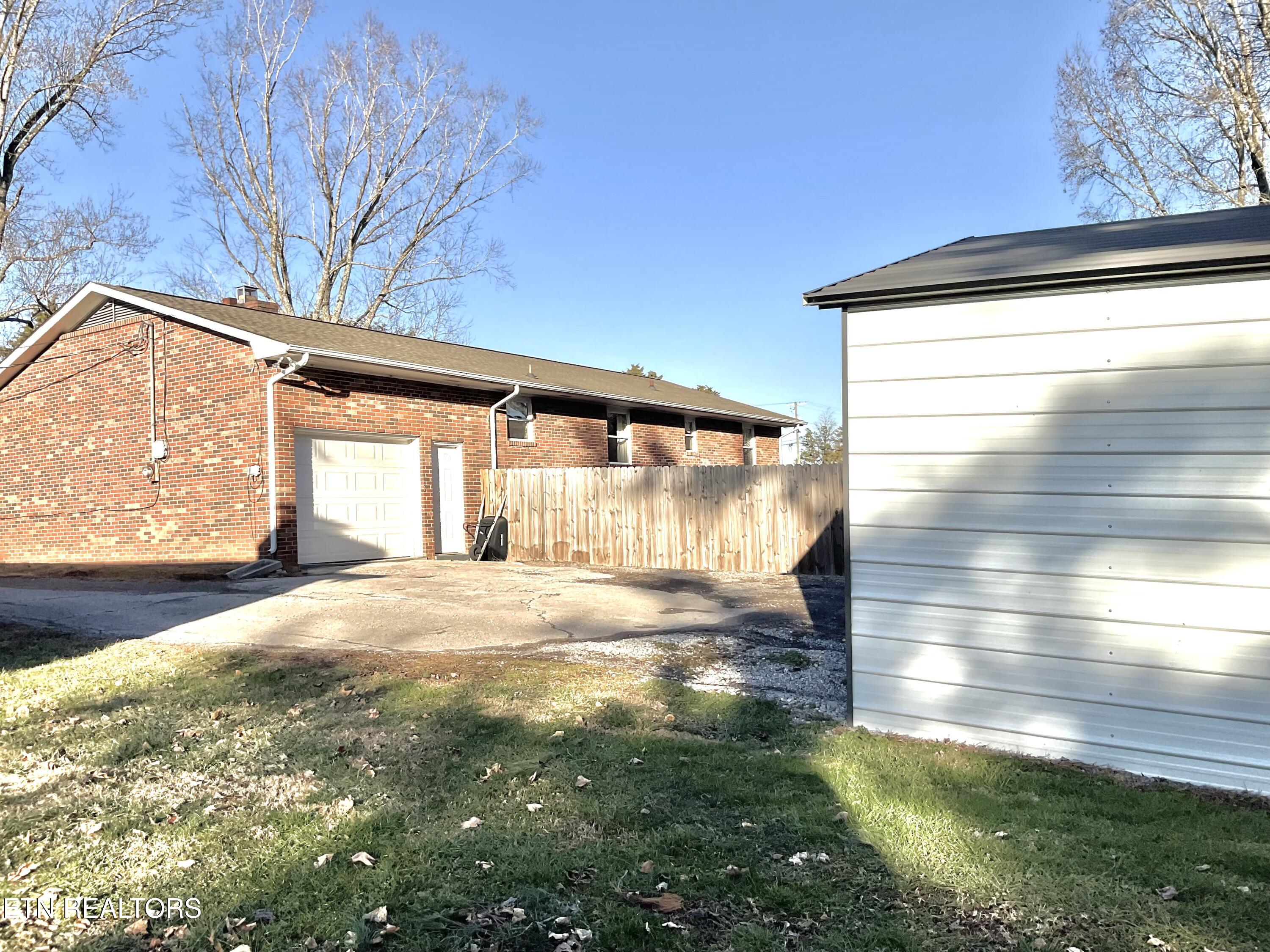 8116 Shelton Road Corryton, TN 37721 - Photo 25 of 28 Plus Garage