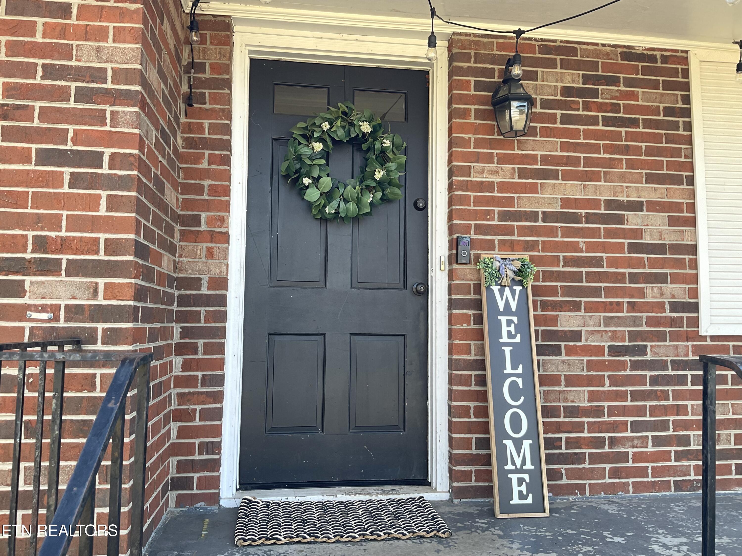 8116 Shelton Road Corryton, TN 37721 - Photo 3 of 28 Welcoming Front Porch