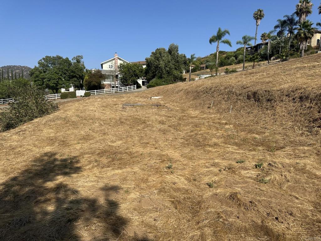 3009 Reed Road Escondido, CA 92027 - Photo 5 of 8