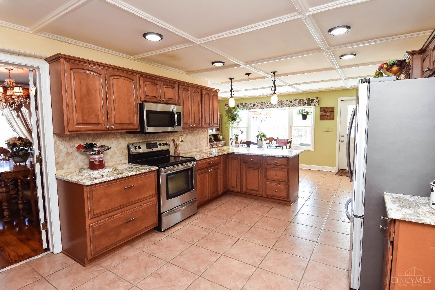 777 New London Road Hamilton, OH 45013 - Photo 11 of 40