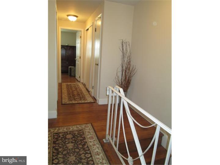 7317 Hiola Road Philadelphia, PA 19128 - Photo 10 of 16 Gallery Image 10