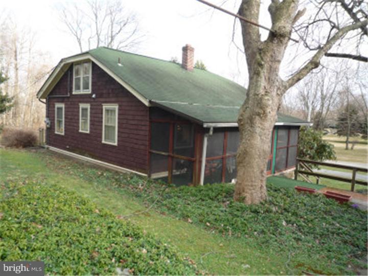 300 Thornton Road Thornton, PA 19373 - Photo 3 of 9 Gallery Image 3