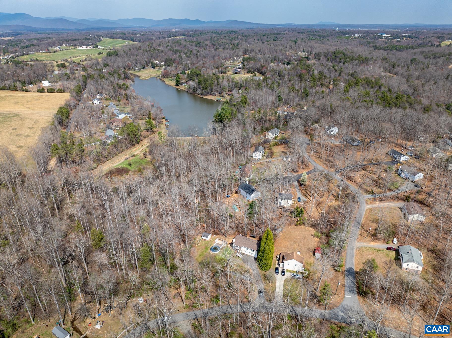 1029 West Daffodil Road Ruckersville, VA 22968 - Photo 5 of 39