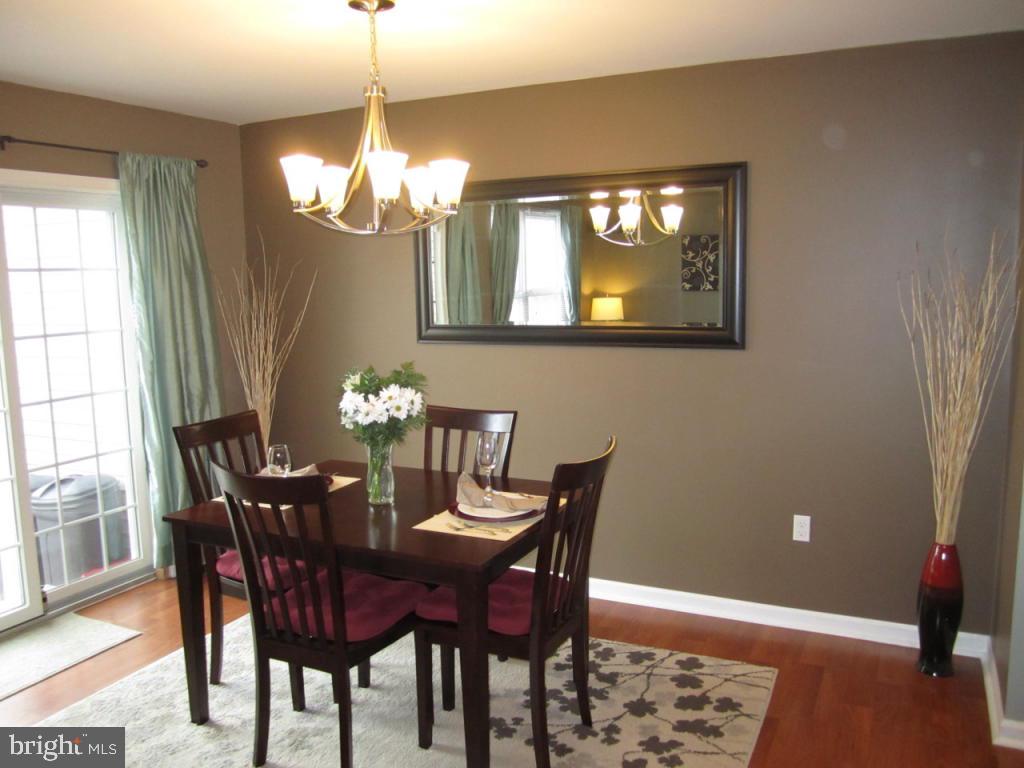 2952 Aster Lane Lititz, PA 17543 - Photo 3 of 13 Gallery Image 3
