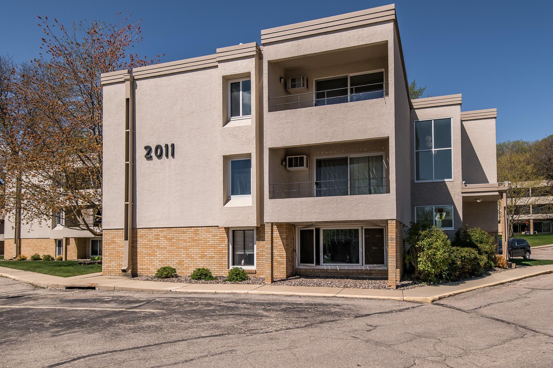 2011 Viking Drive Northwest, Unit 11 Rochester, MN 55901 - Photo 1 of 1 Gallery Image 1
