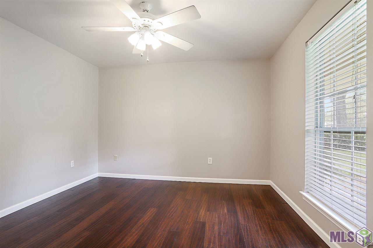 10326 Hackberry Court Baton Rouge, LA 70809 - Photo 12 of 16