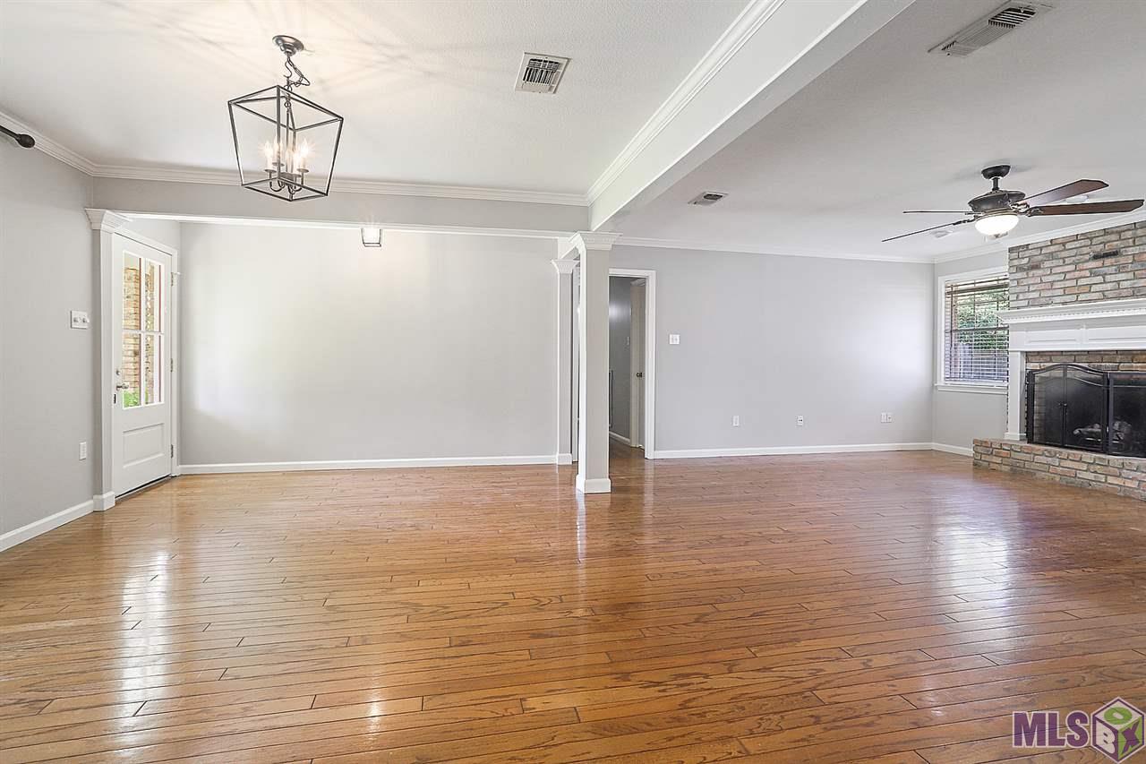 10326 Hackberry Court Baton Rouge, LA 70809 - Photo 4 of 16