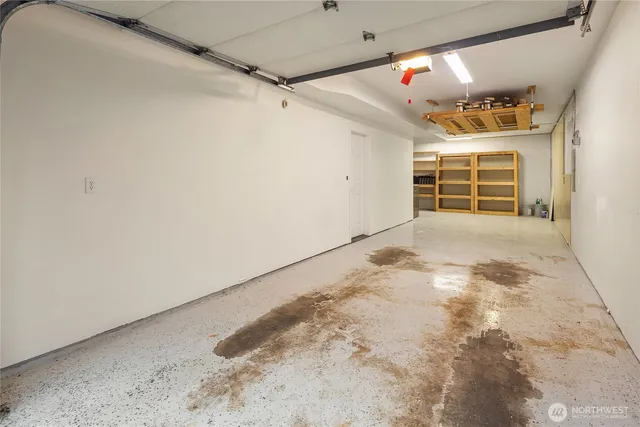 $899,000 | 755 Northwest Juniper Street, Issaquah, WA 98027