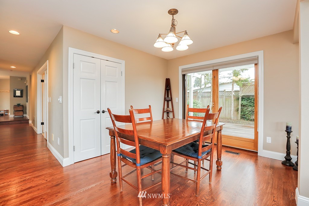 7320 179th Street Southwest Edmonds, WA 98026 - Photo 14 of 24 Gallery Image 14