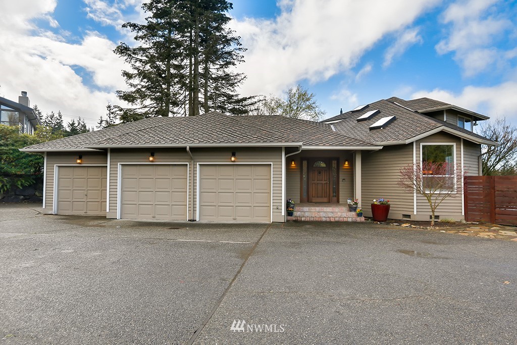 7320 179th Street Southwest Edmonds, WA 98026 - Photo 3 of 24 Gallery Image 3