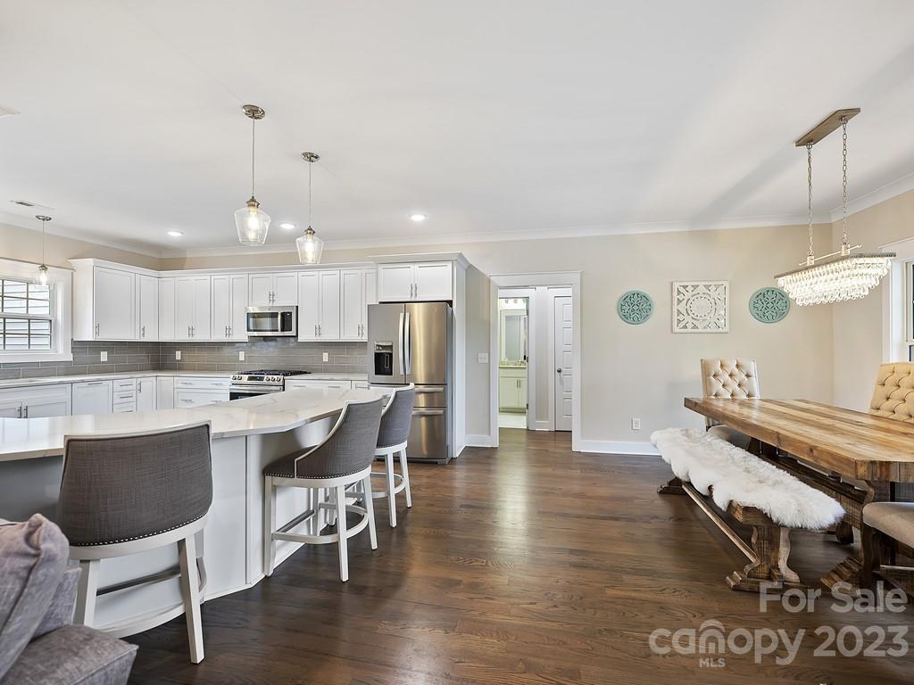 2111 Kingsburry Road York, SC 29745 - Photo 11 of 40 Gallery Image 11