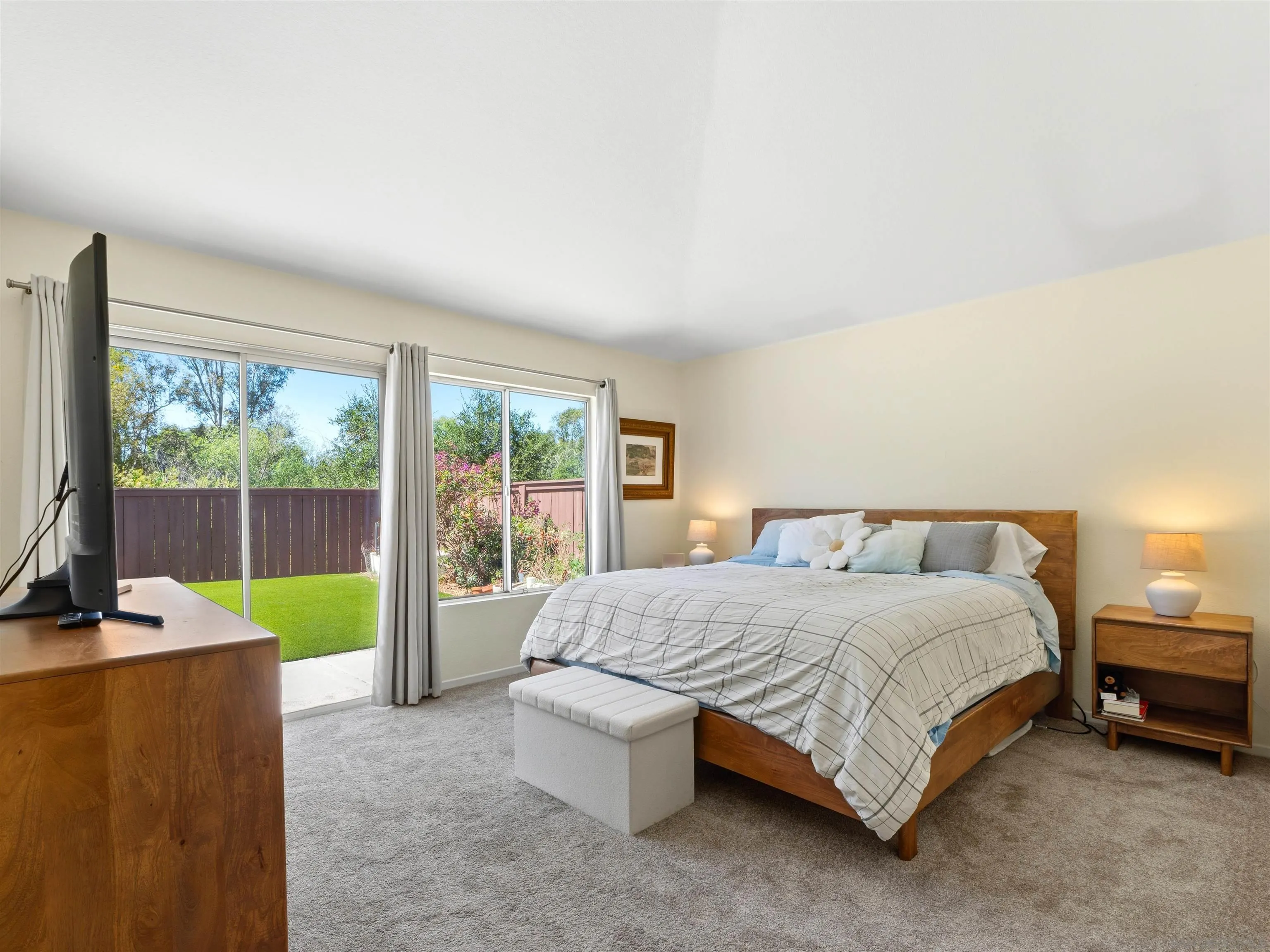 12420 Whispering Tree Lane Poway, CA 92064 - Photo 14 of 35