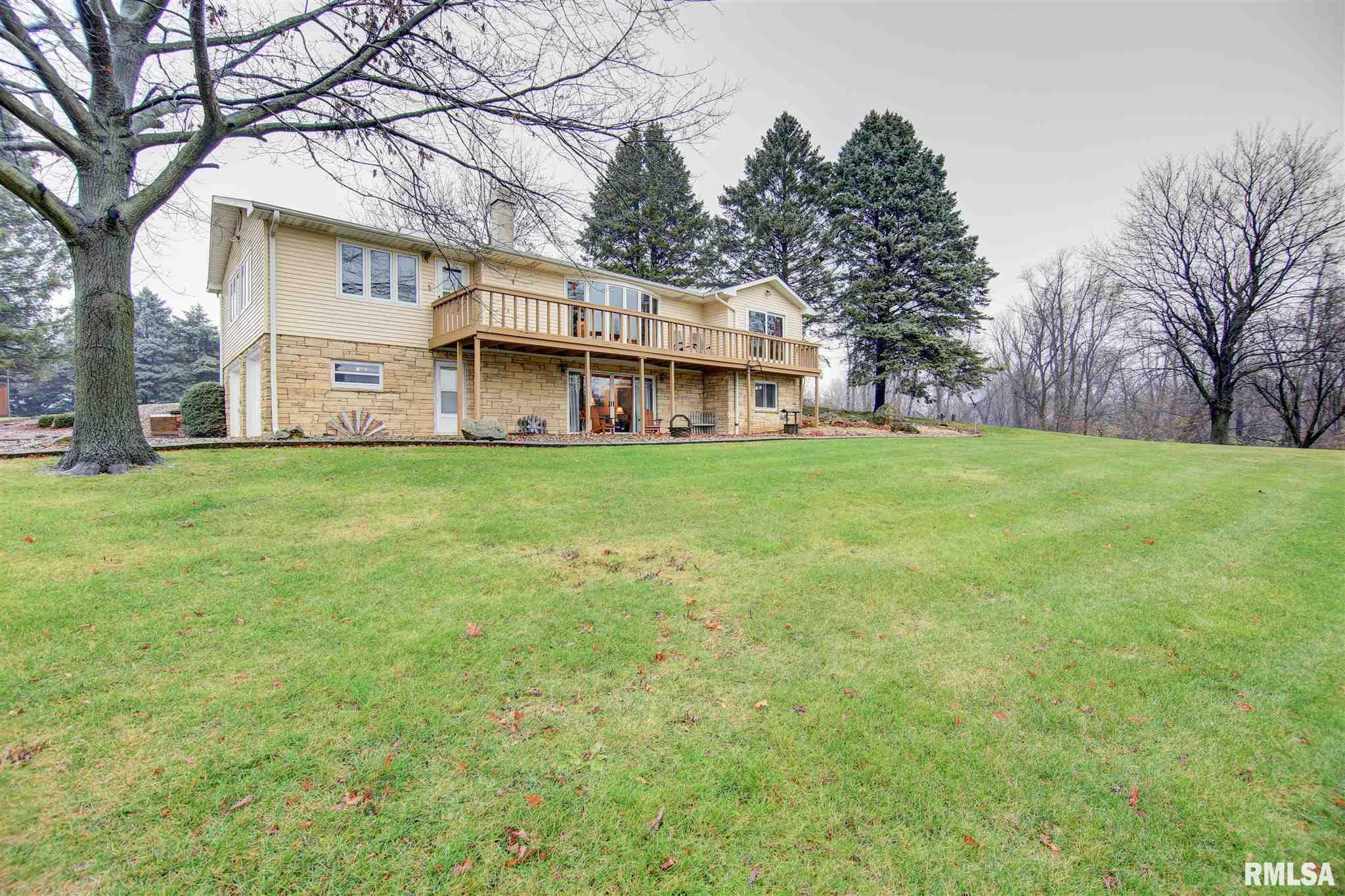 4642 170th Street Clinton, IA 52732 - Photo 1 of 31 Gallery Image 1