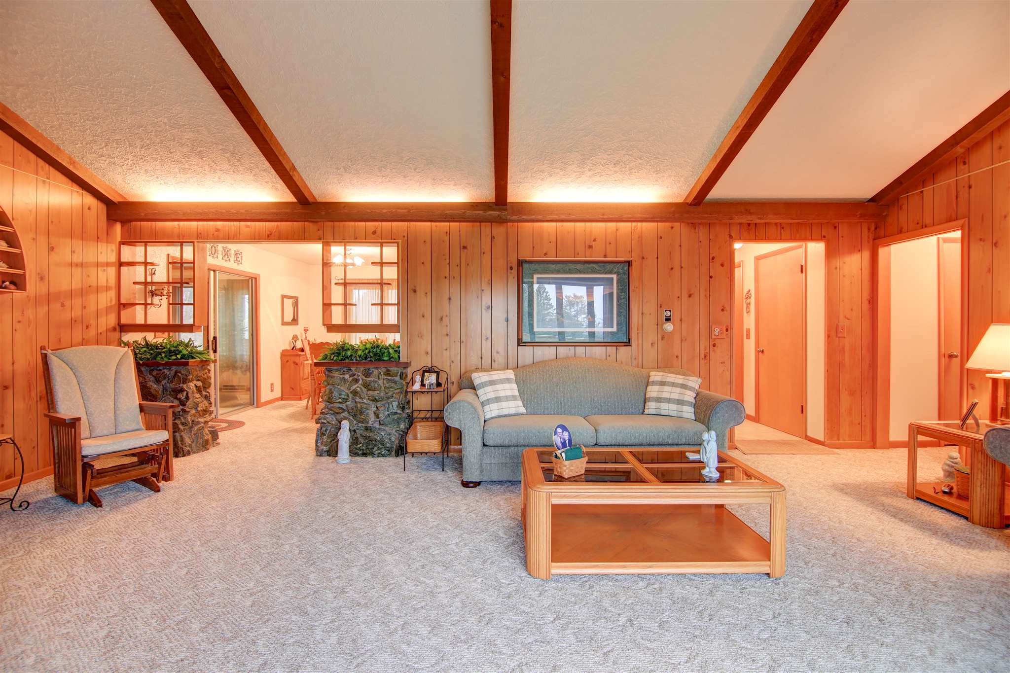 4642 170th Street Clinton, IA 52732 - Photo 3 of 31 Gallery Image 3