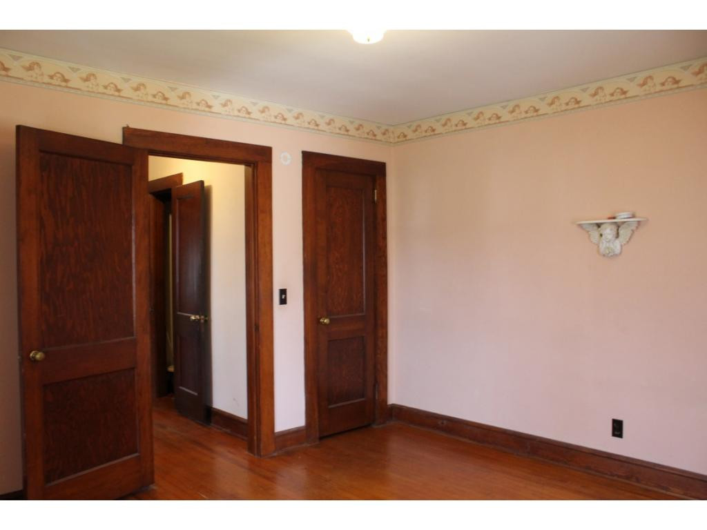 2590 Siam Road Elizabethton, TN 37643 - Photo 11 of 24 downstairs bedroom