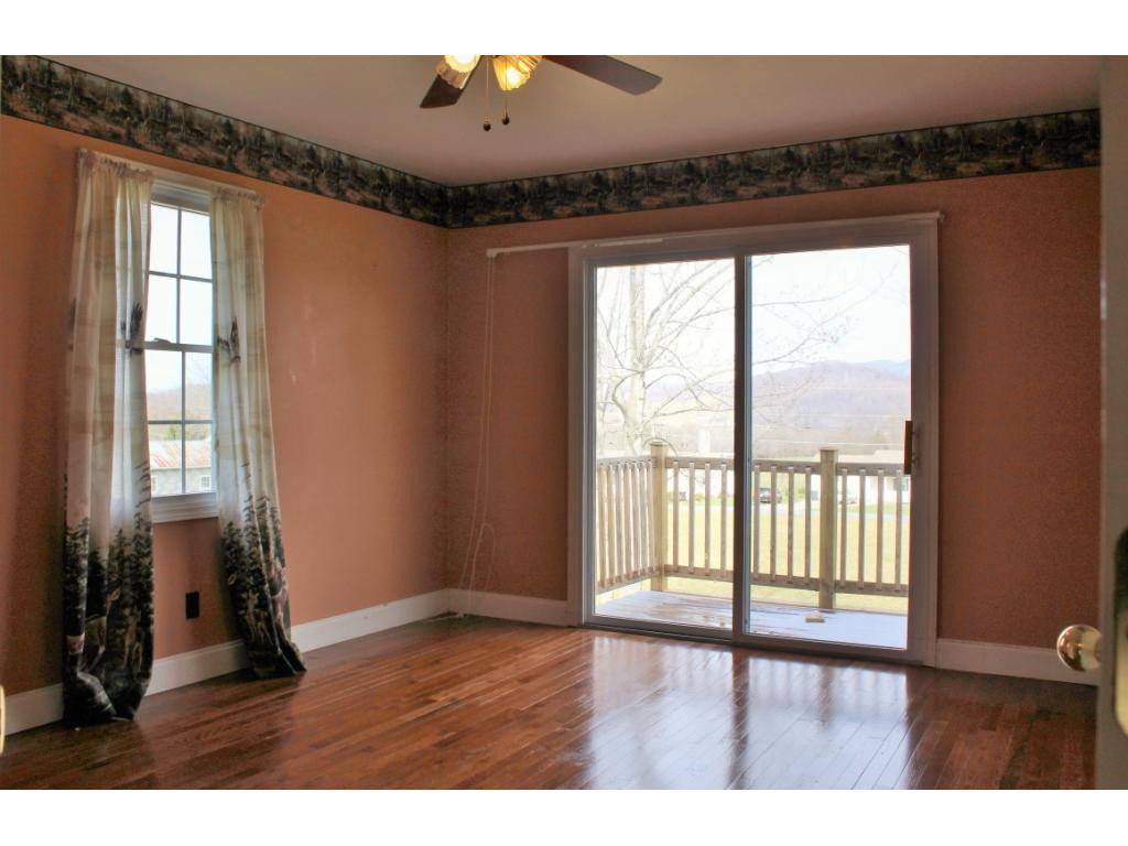2590 Siam Road Elizabethton, TN 37643 - Photo 14 of 24 upstairs bedroom wpatio