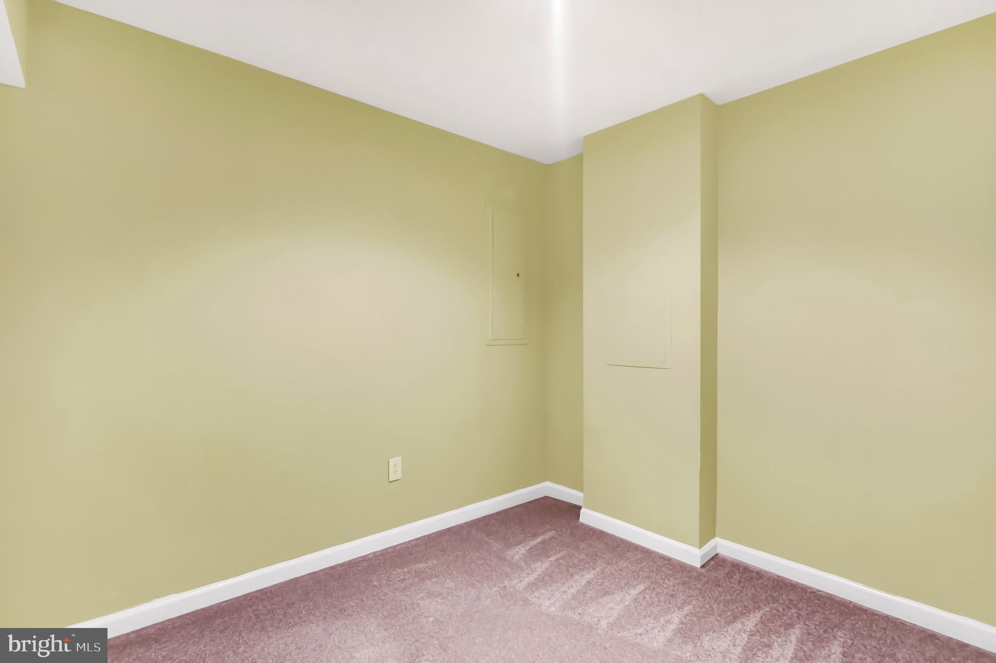 4721 Ridge Road Baltimore, MD 21236 - Photo 24 of 29 Child's separate play room! A charmer!