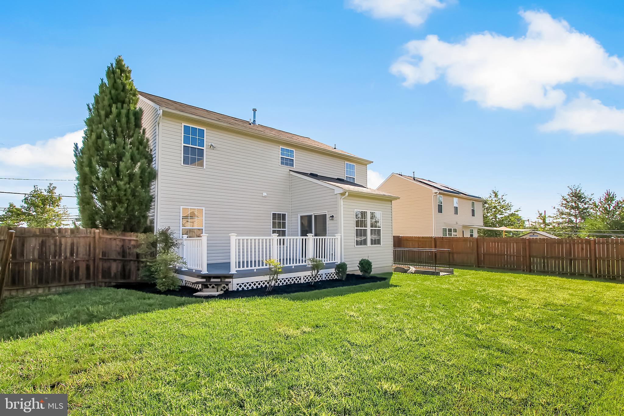 4721 Ridge Road Baltimore, MD 21236 - Photo 29 of 29 Property - yard area