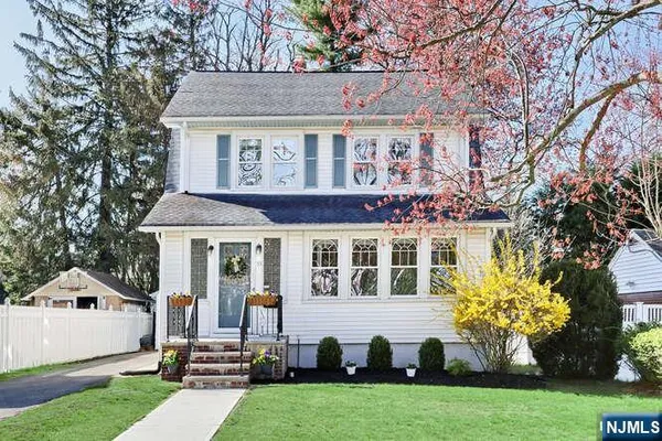 $599,000 | 55 New York Avenue, Dumont, NJ 07628