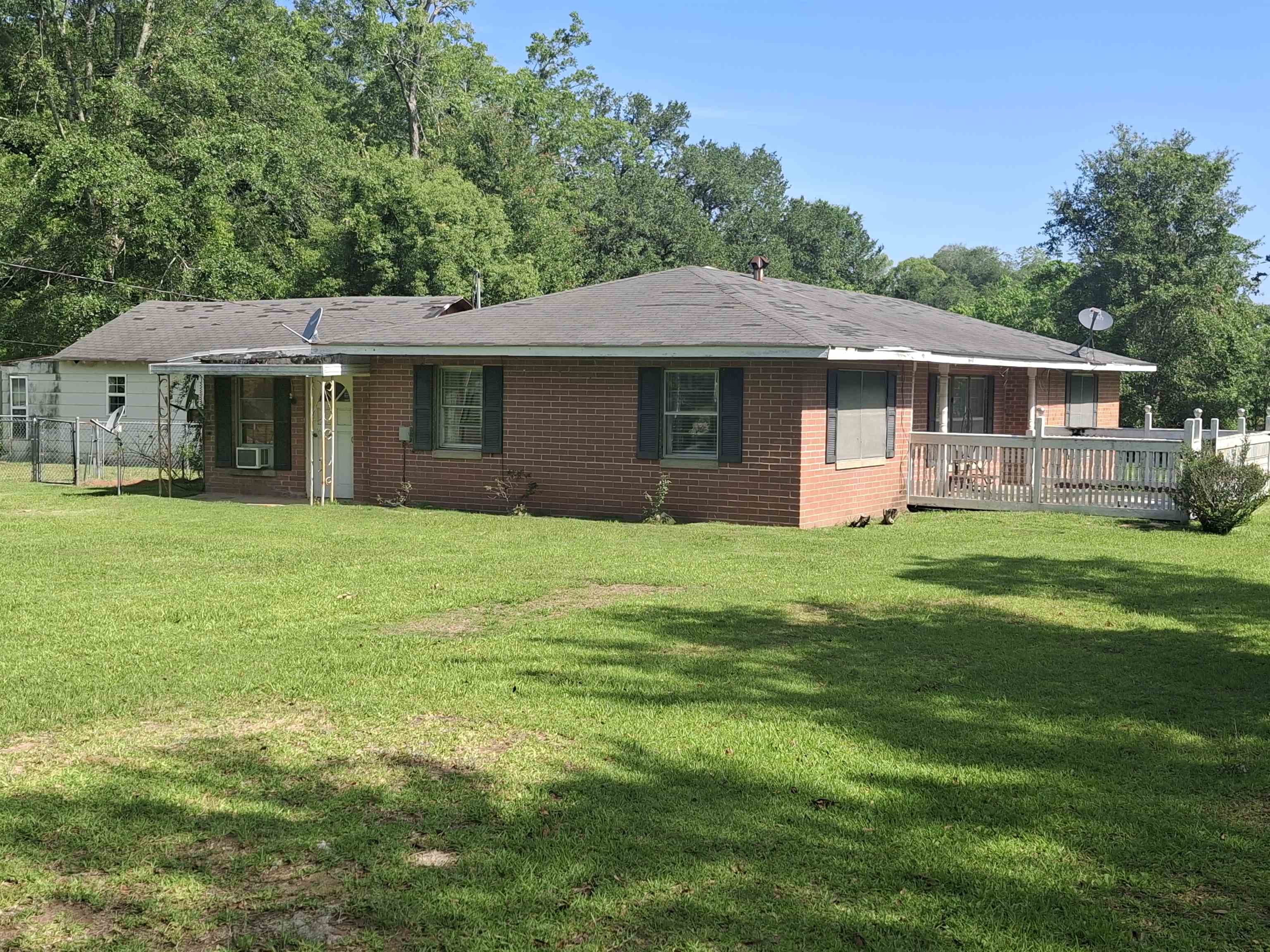1608 South Juniper Street Foley, AL 36535 - Photo 6 of 30