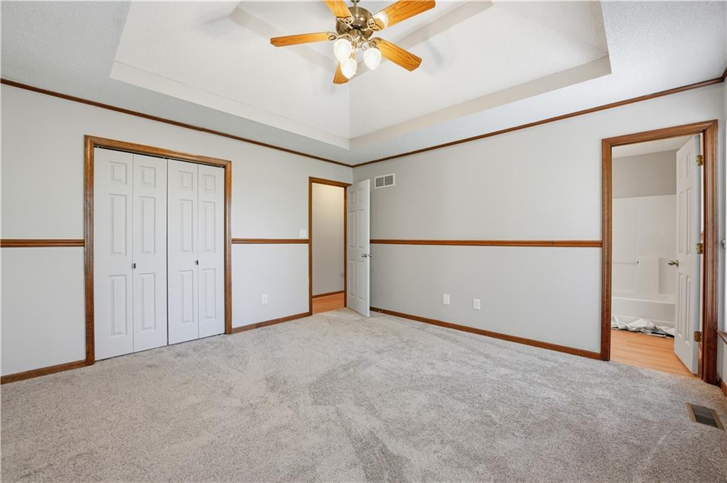 1488 Northwest Foxboro Road Blue Springs, MO 64015 - Photo 11 of 23