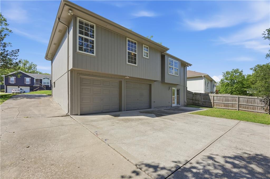 1488 Northwest Foxboro Road Blue Springs, MO 64015 - Photo 20 of 23