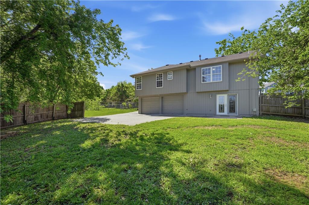 1488 Northwest Foxboro Road Blue Springs, MO 64015 - Photo 21 of 23