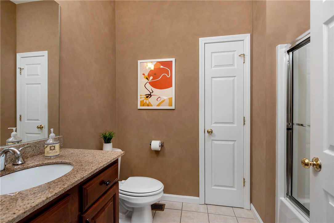 145 Smithfield Road, Unit B North Providence, RI 02904 - Photo 9 of 21 Full bath with tub and shower