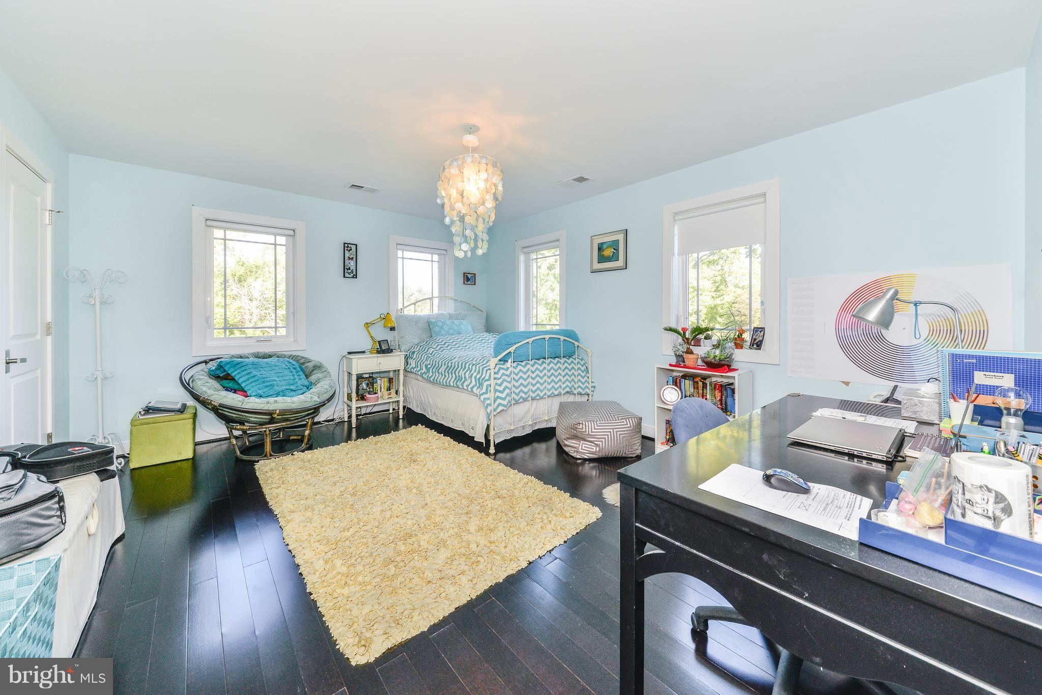 6931 Hector Road McLean, VA 22101 - Photo 21 of 30 Bedroom