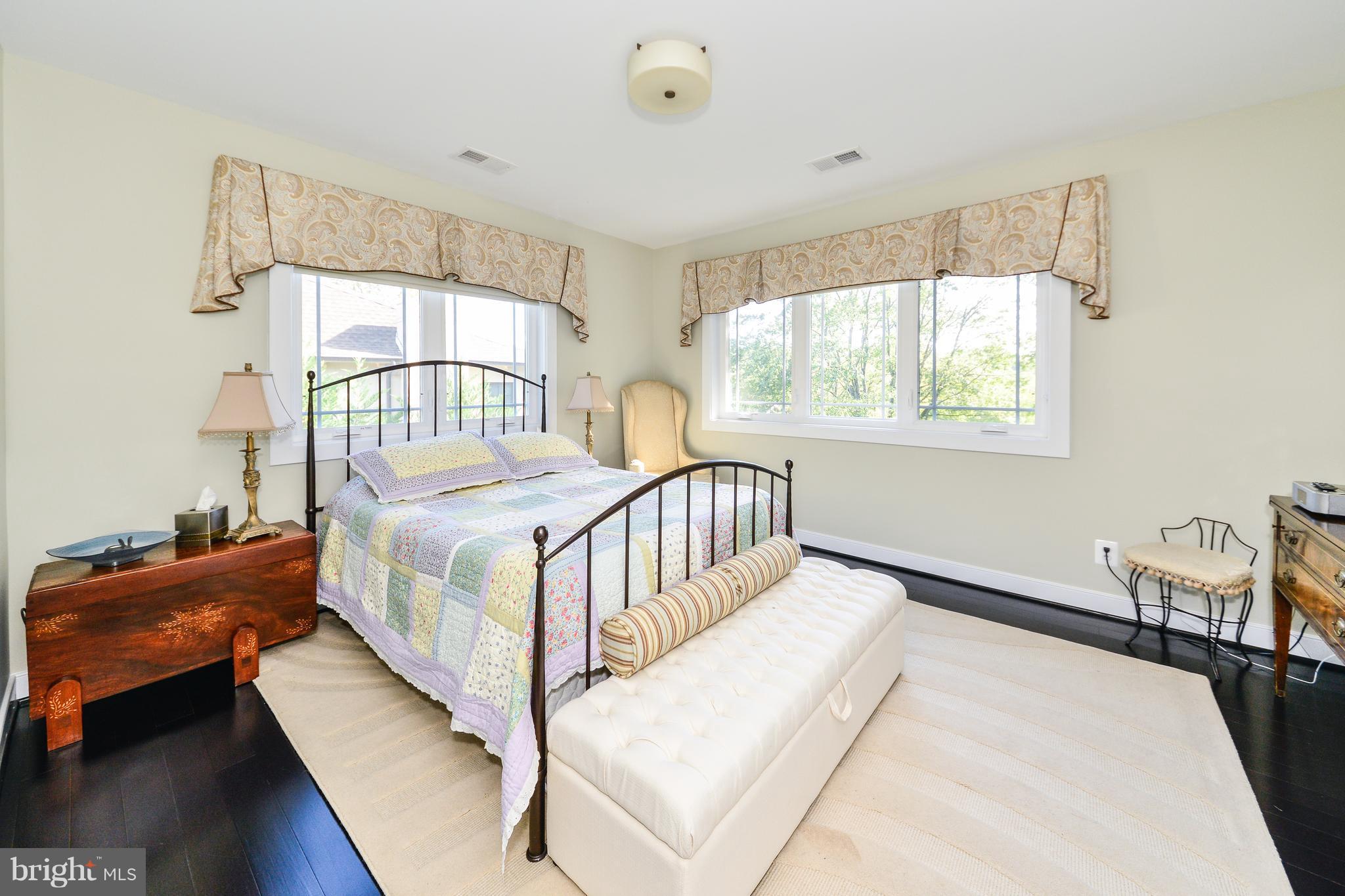 6931 Hector Road McLean, VA 22101 - Photo 23 of 30 Bedroom
