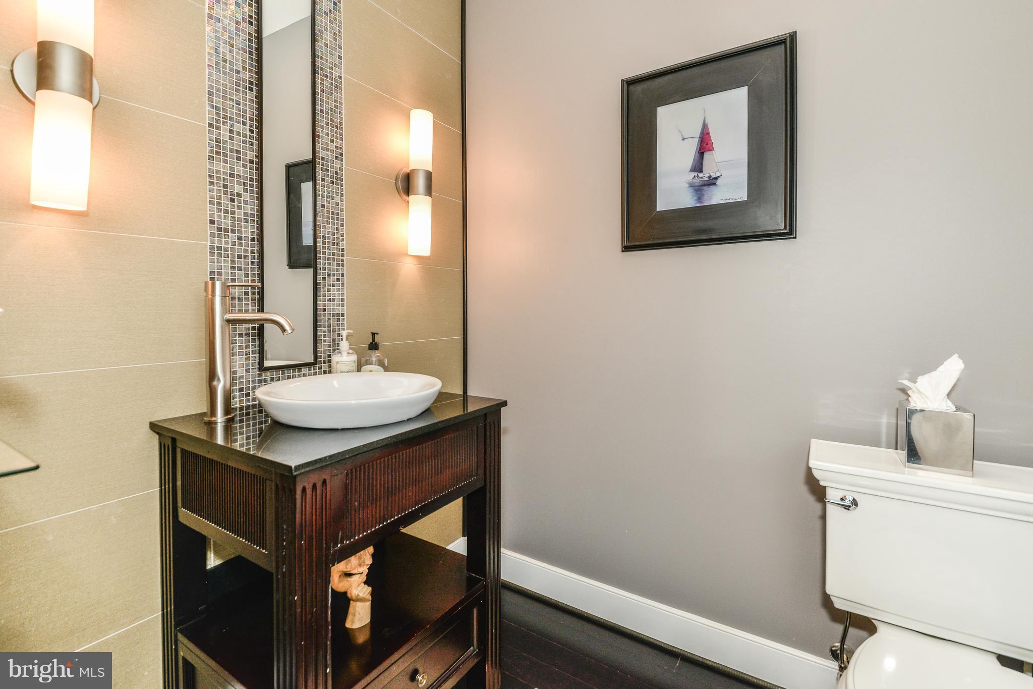 6931 Hector Road McLean, VA 22101 - Photo 26 of 30 Bath
