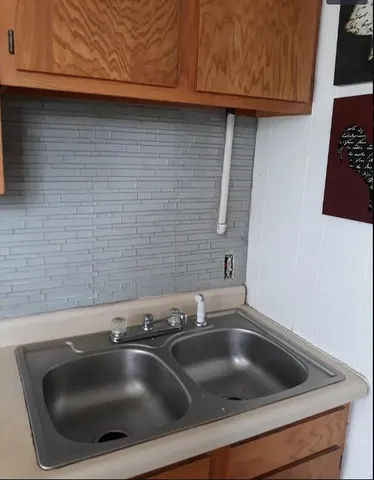 $1,880 | 2622 North Upton Avenue, Minneapolis, MN 55411