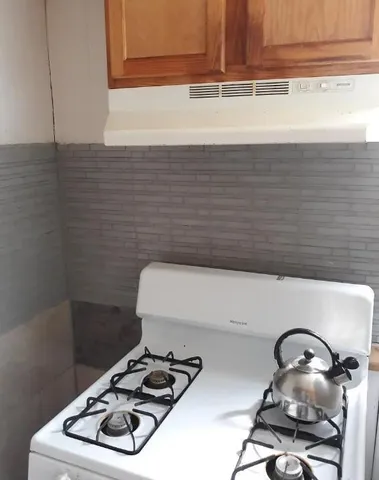 $1,880 | 2622 North Upton Avenue, Minneapolis, MN 55411