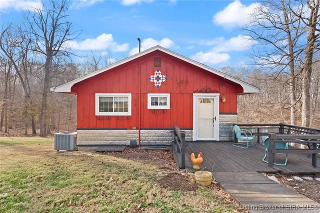 $400,000 | 7135 Bluestone Lk Drive, Pekin, IN 47165