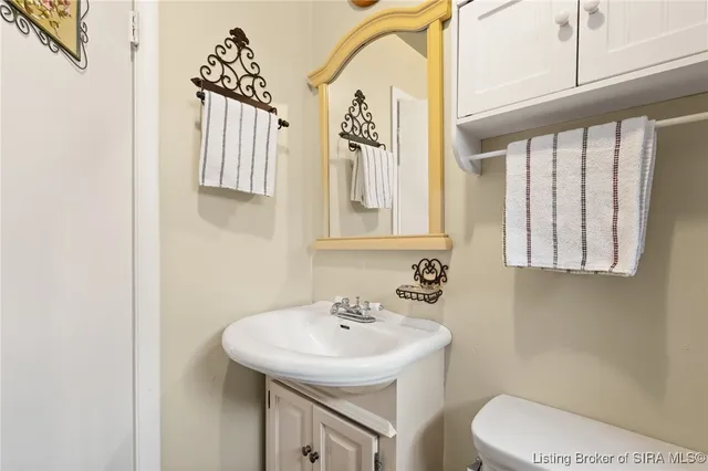 $400,000 | 7135 Bluestone Lk Drive, Pekin, IN 47165